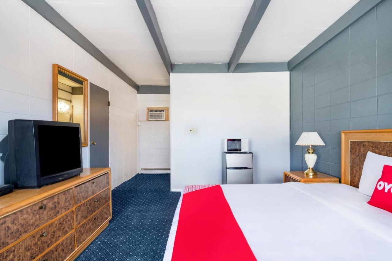 OYO Hotel Hanksville, UT Eksteriør billede