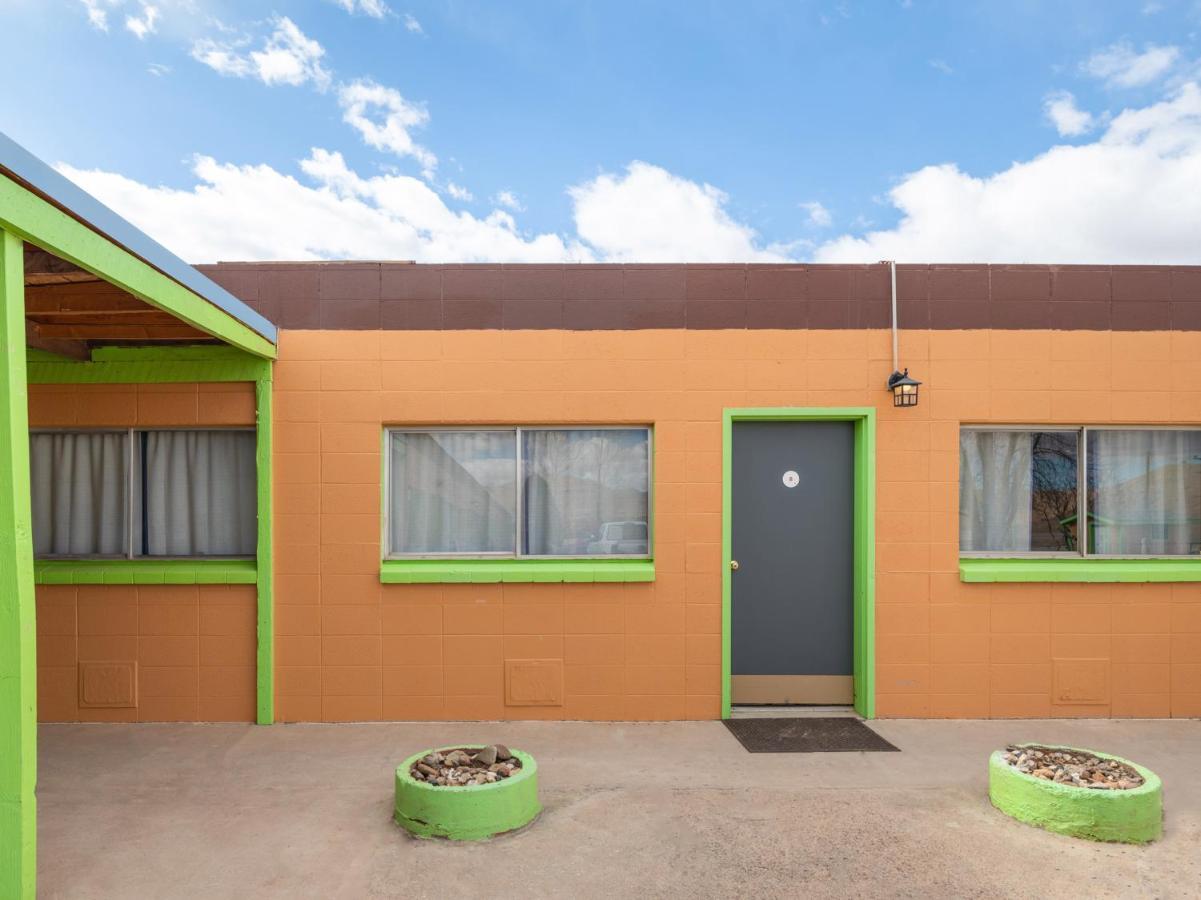 OYO Hotel Hanksville, UT Eksteriør billede